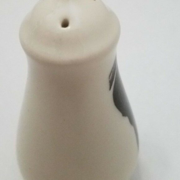 Laura Zindel Salt Shaker Ceramic Black Cream - Picture 6 of 9